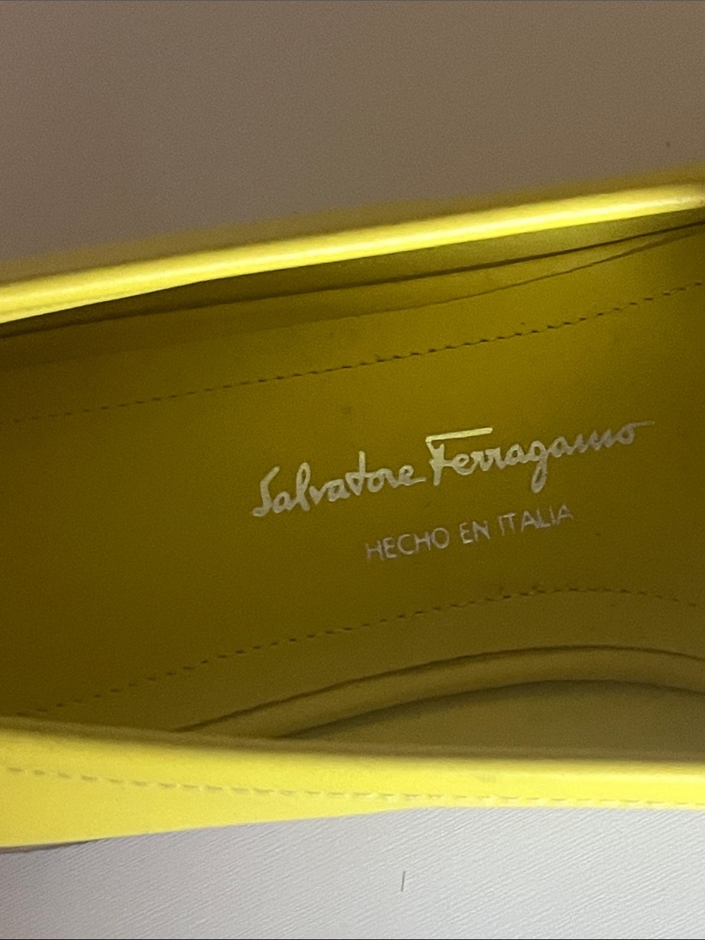 Size 8 Salvatore Ferragamo Bright Yellow Patent Leather Vara Loafers - Picture 10 of 12